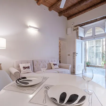 White Lotus Syracuse